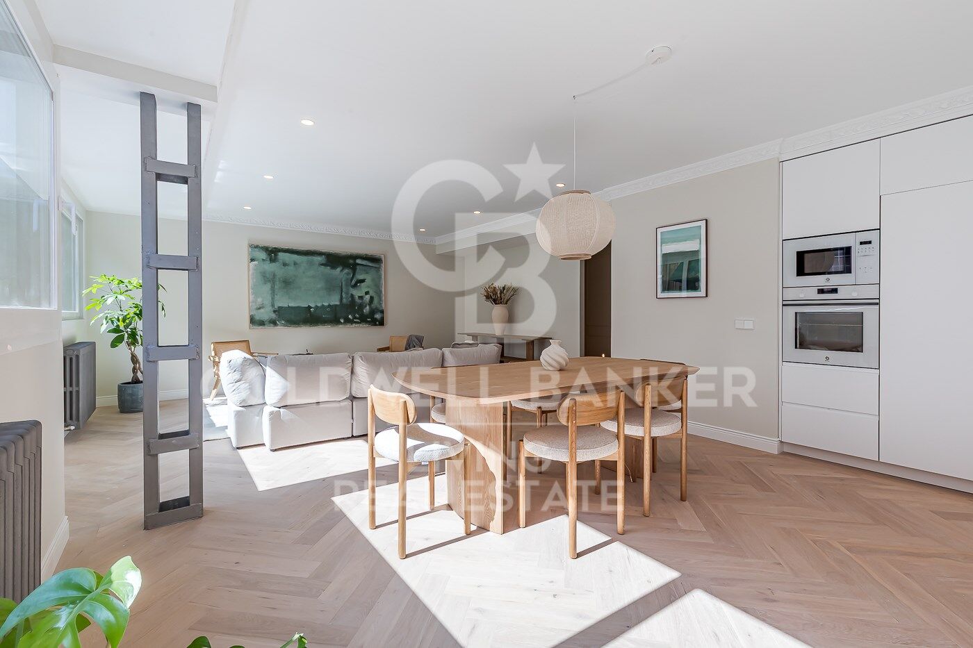 Flat 3 Bedrooms Sale Madrid