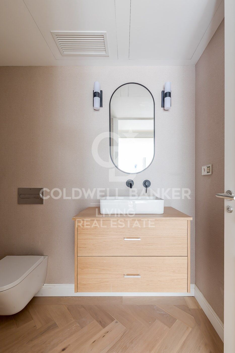 Flat 3 Bedrooms Sale Madrid
