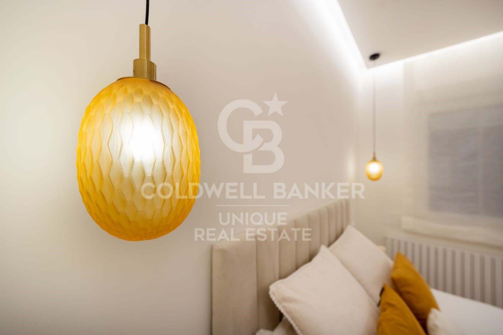 Renovated exterior flat in Castellana, Madrid