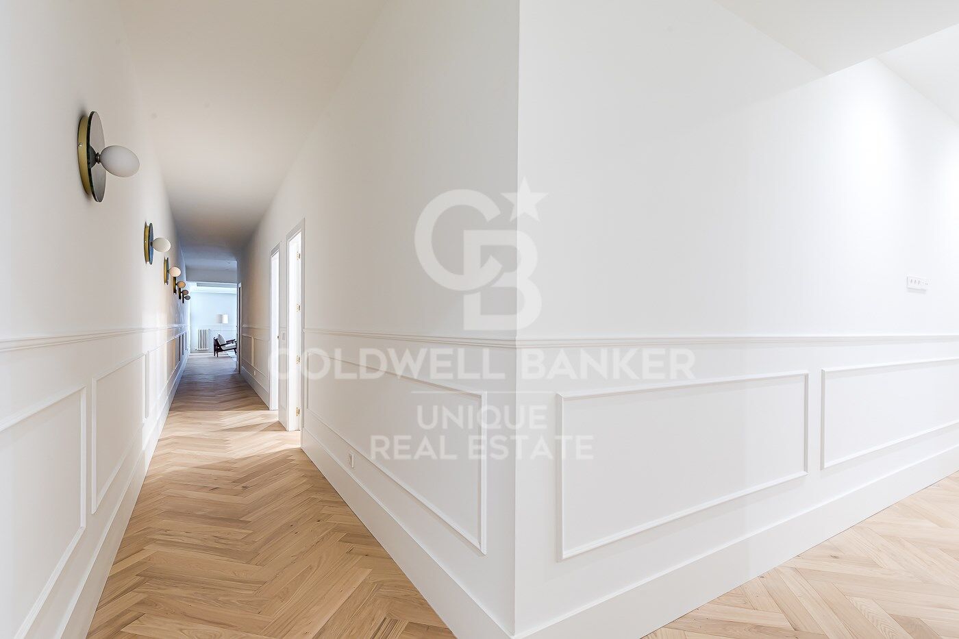 Renovated exterior apartment in Castellana, Madrid