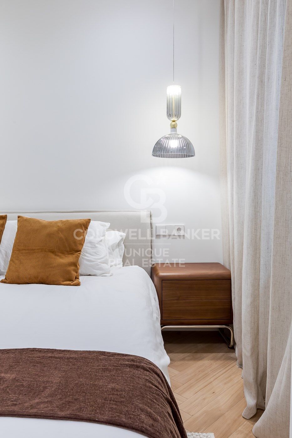 Renovated exterior apartment in Castellana, Madrid