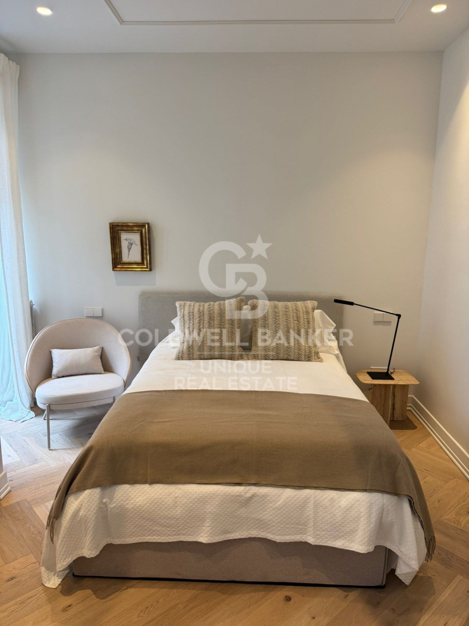 Renovated exterior flat in Justicia, Madrid