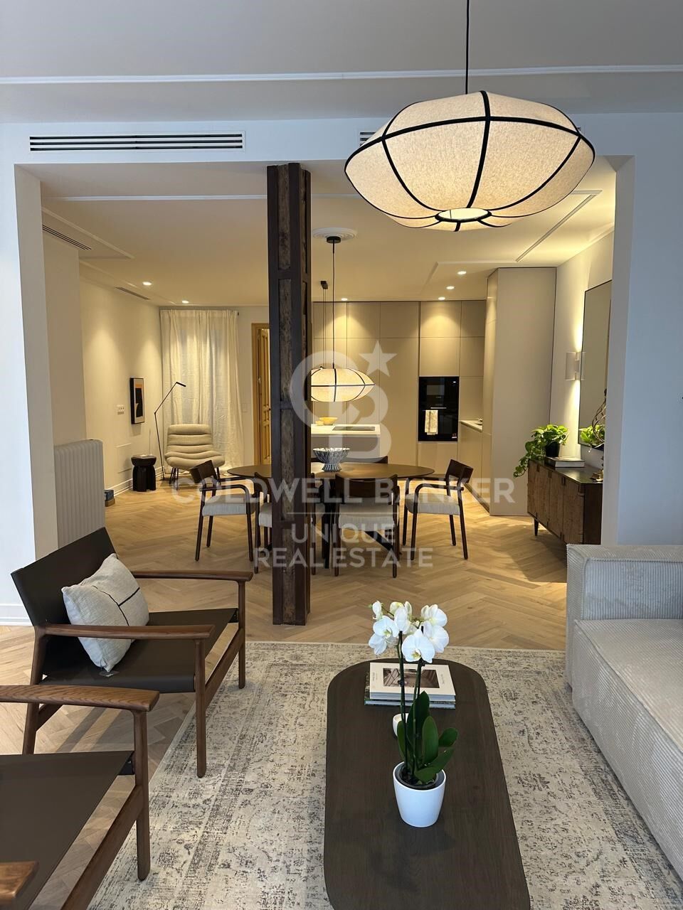 Renovated exterior flat in Justicia, Madrid