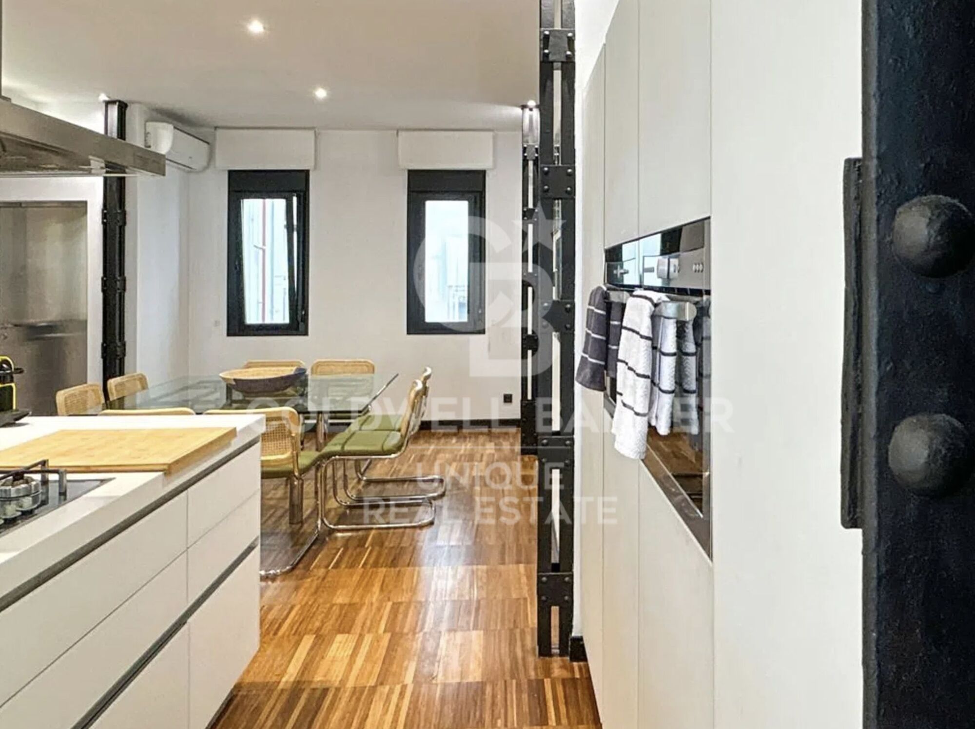 Renovated exterior apartment in the center of Madrid