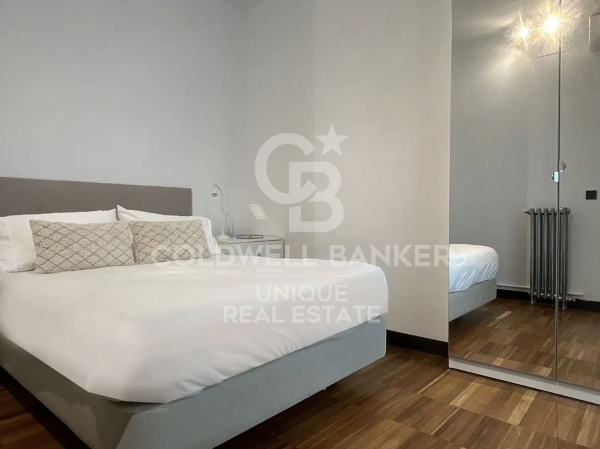 Renovated exterior apartment in the center of Madrid