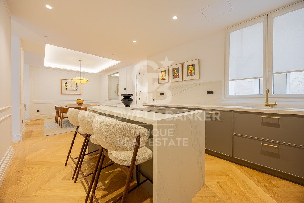 Renovated Three-Bedroom Apartment in the Heart of Almagro