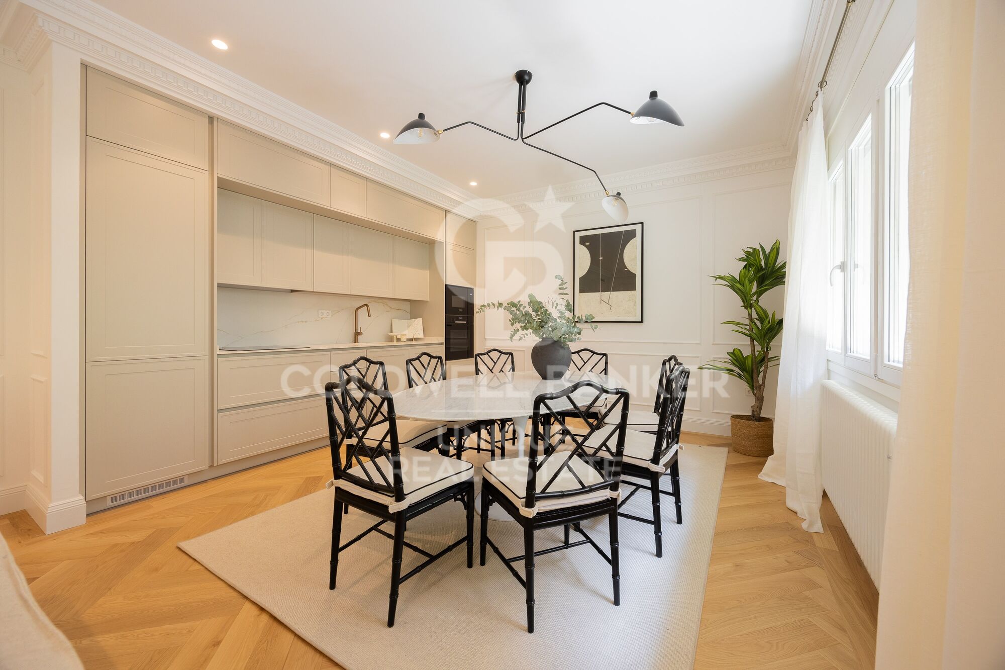 Renovated three-bedroom apartment in Castellana, Madrid