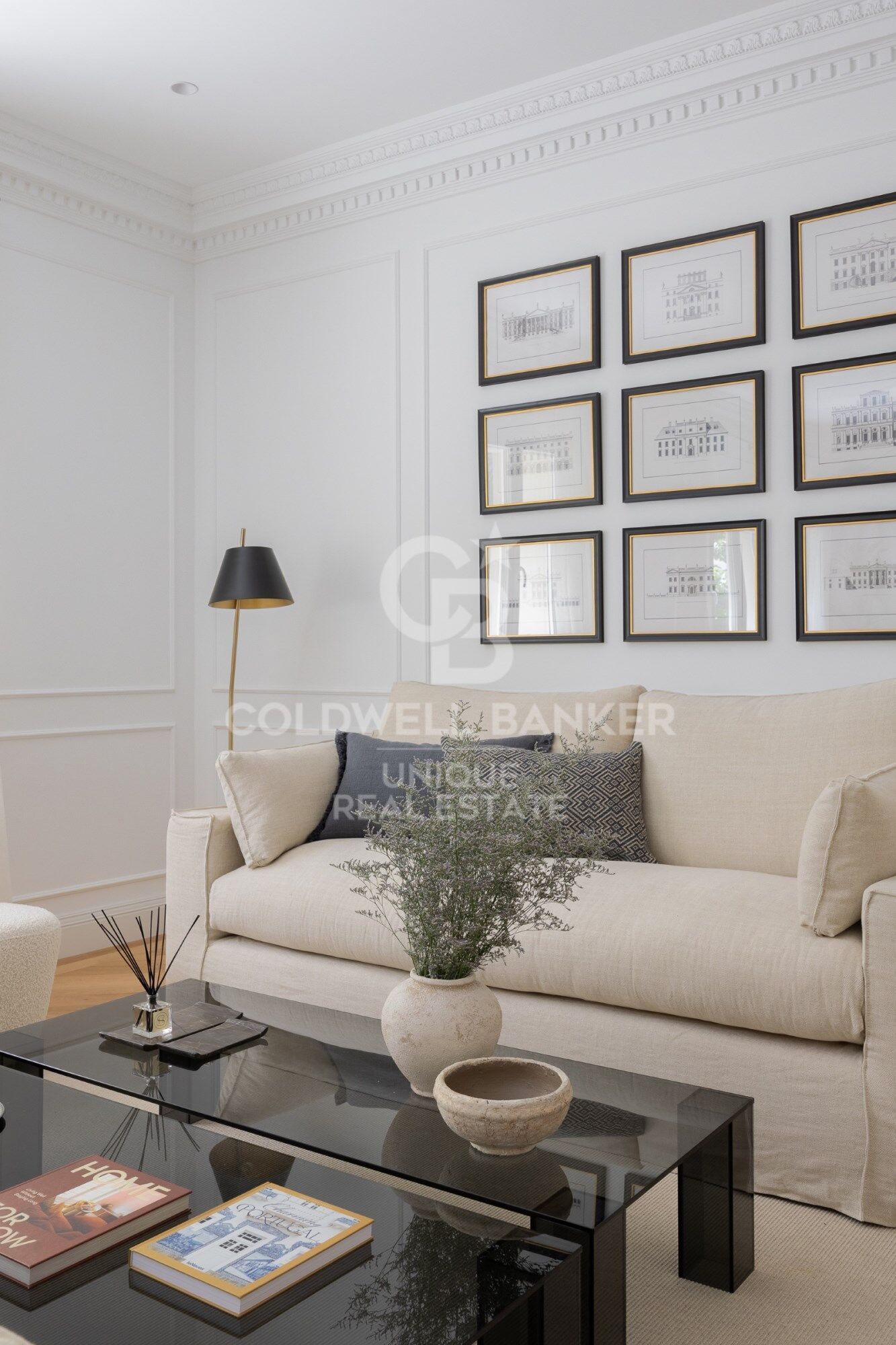 Renovated three-bedroom apartment in Castellana, Madrid