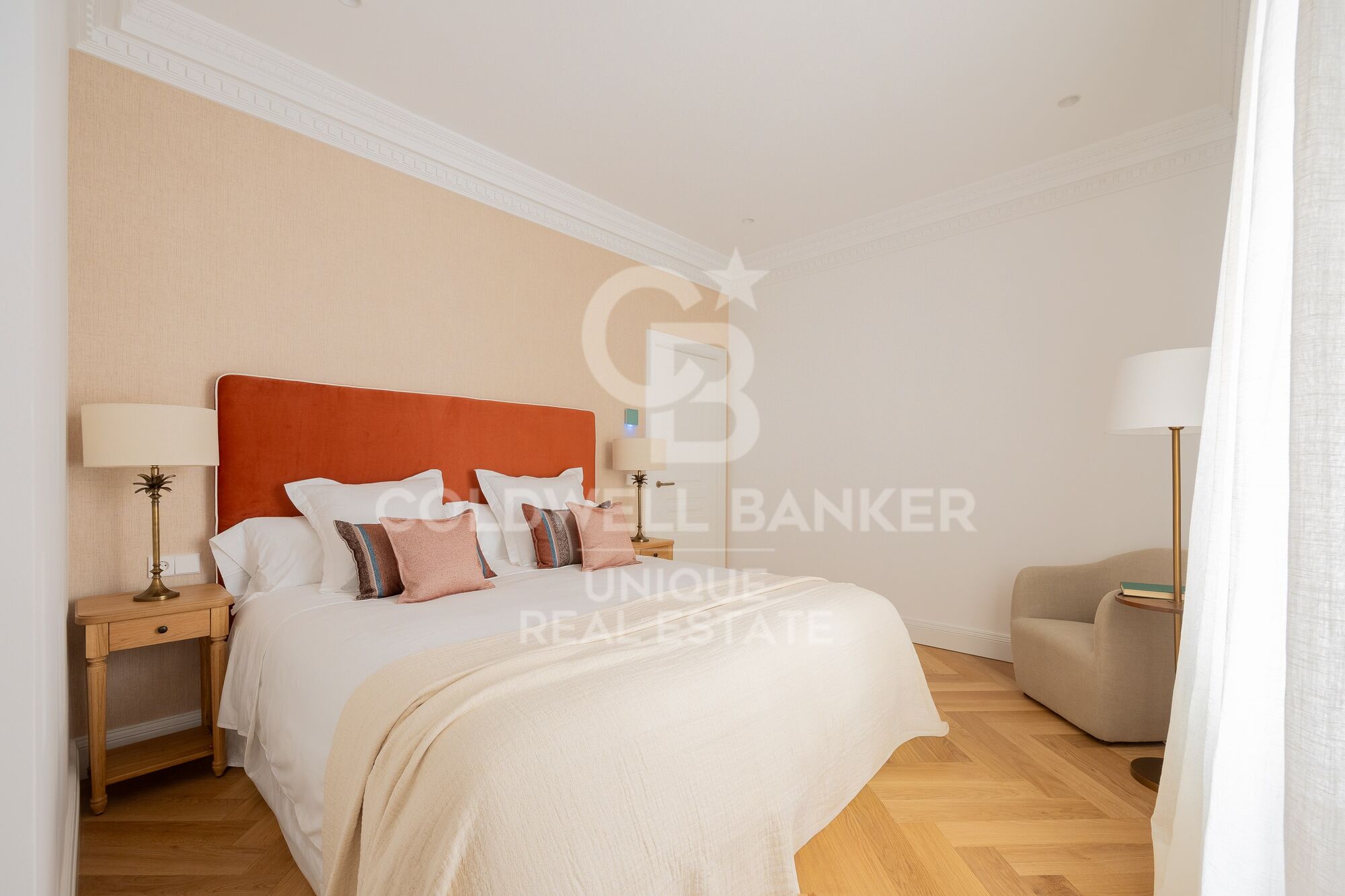 Renovated three-bedroom apartment in Castellana, Madrid