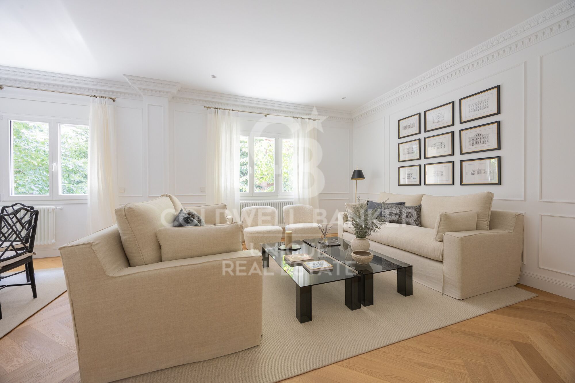 Renovated three-bedroom apartment in Castellana, Madrid