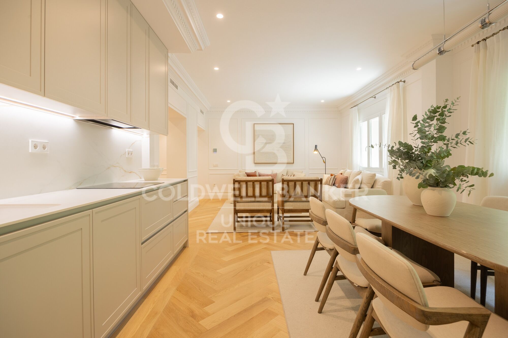 Renovated three-bedroom apartment in Castellana, Madrid