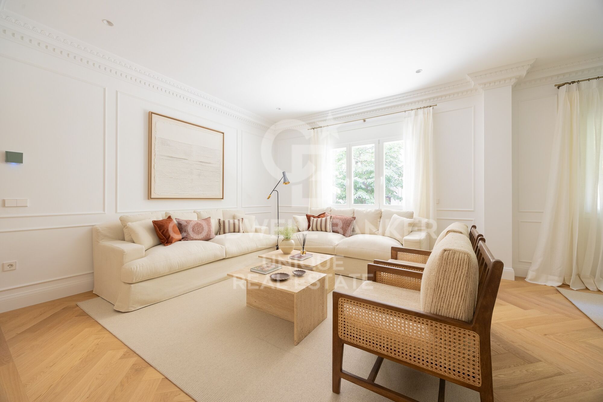 Renovated three-bedroom apartment in Castellana, Madrid