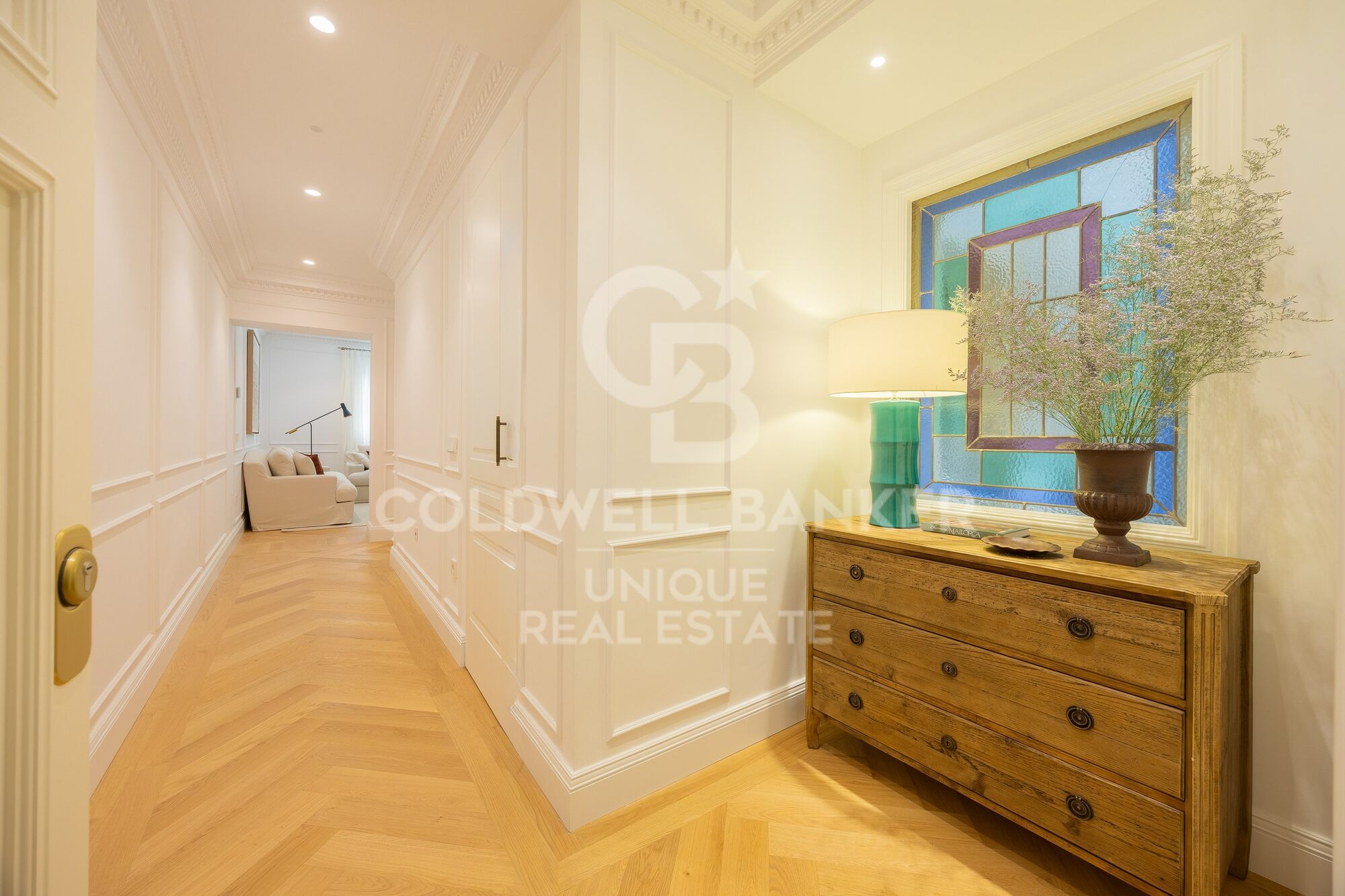 Renovated three-bedroom apartment in Castellana, Madrid