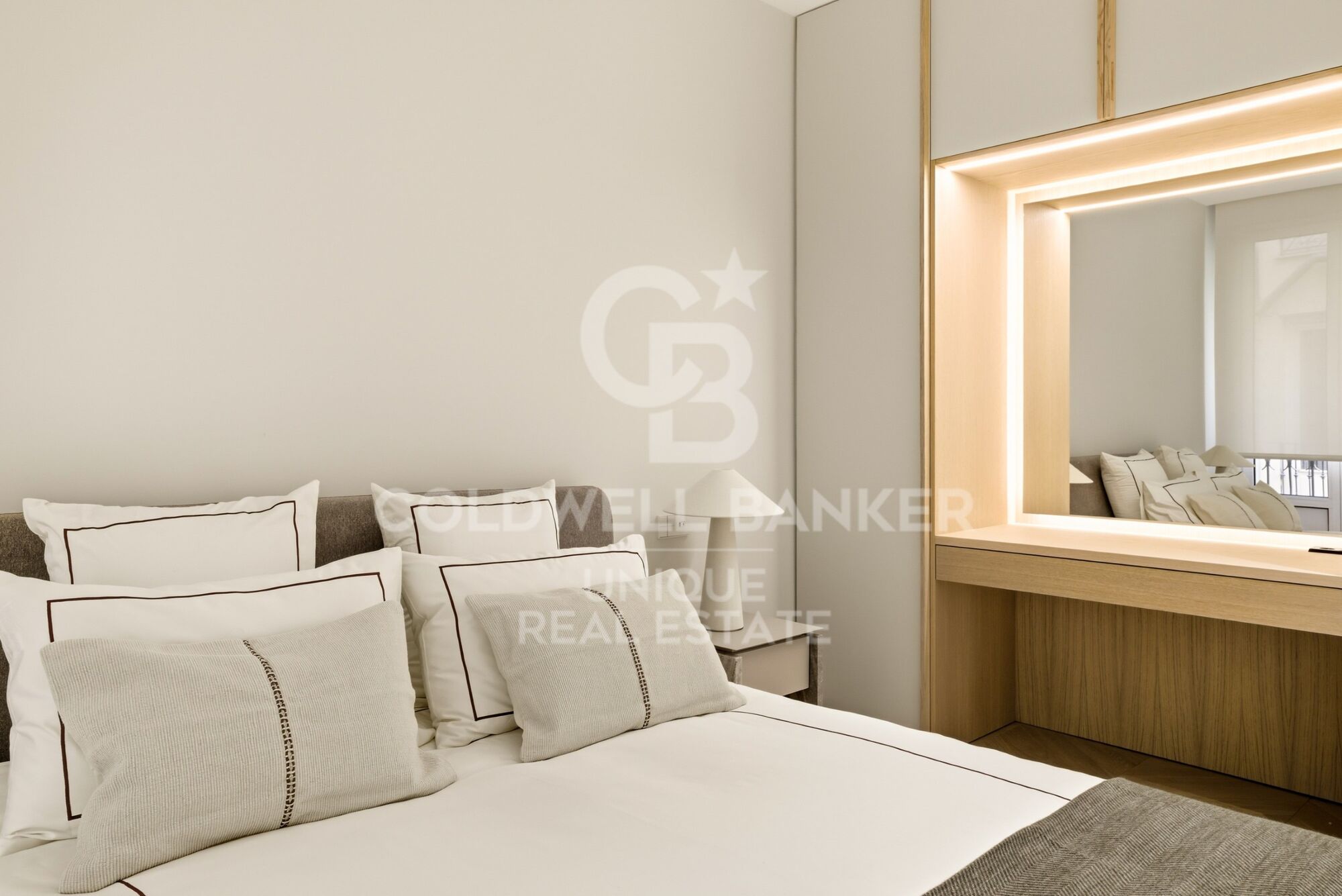 Apartment for sale in Recoletos, Madrid