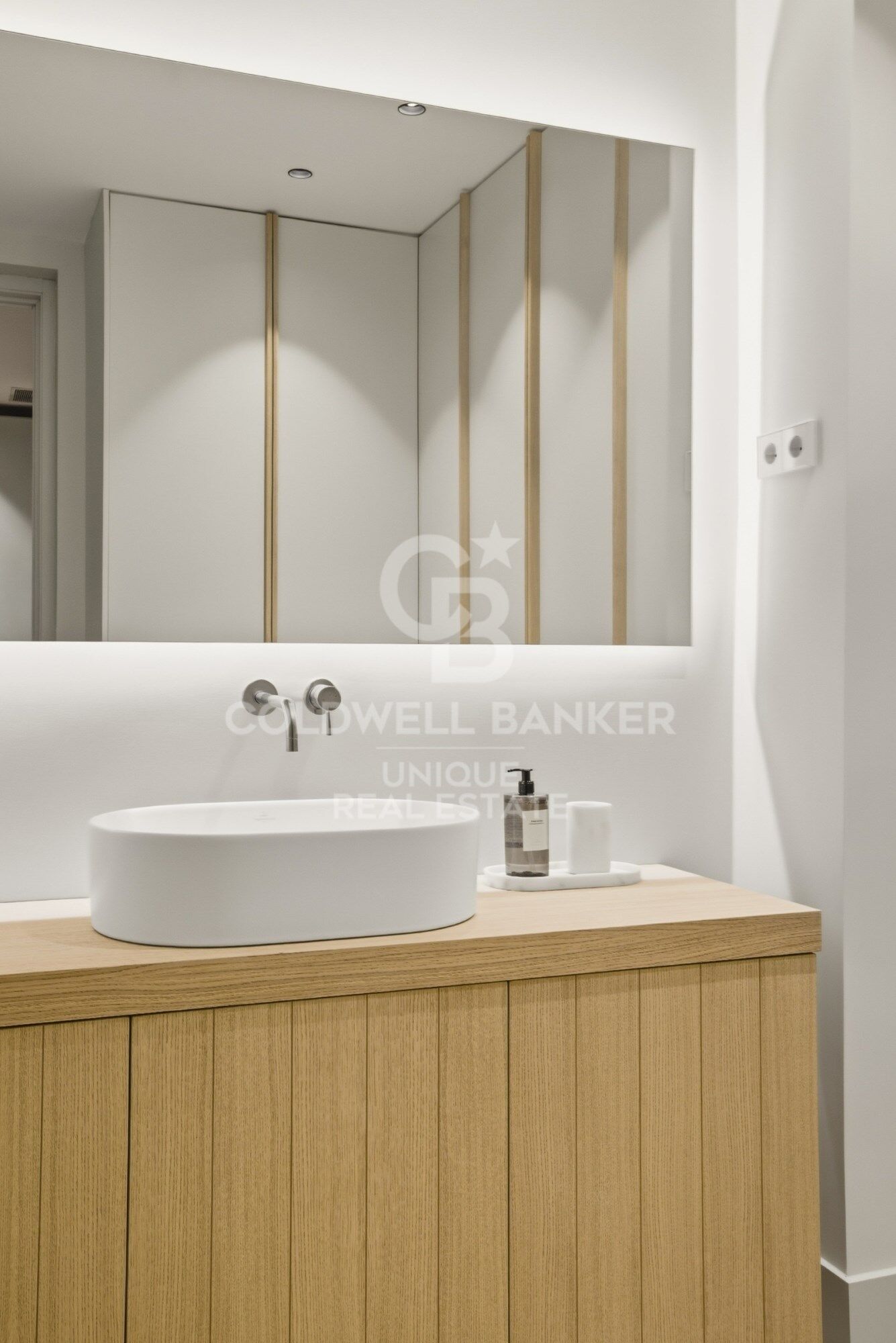 Apartment for sale in Recoletos, Madrid