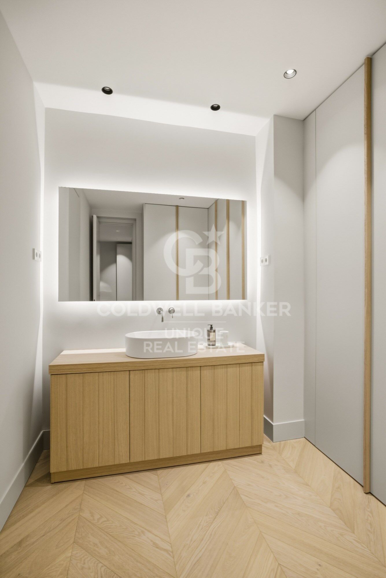 Apartment for sale in Recoletos, Madrid