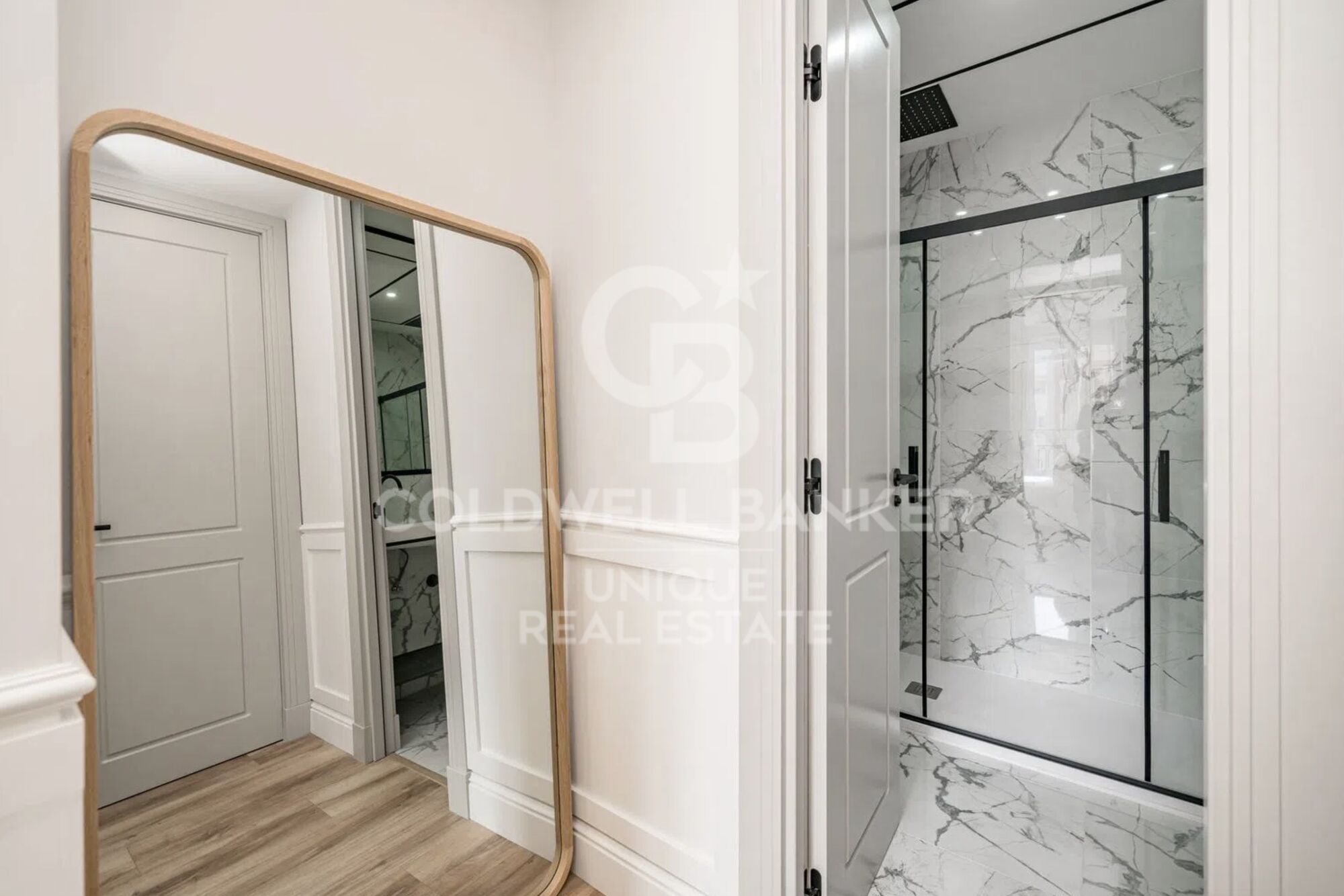 Flat 3 Bedrooms Sale Madrid