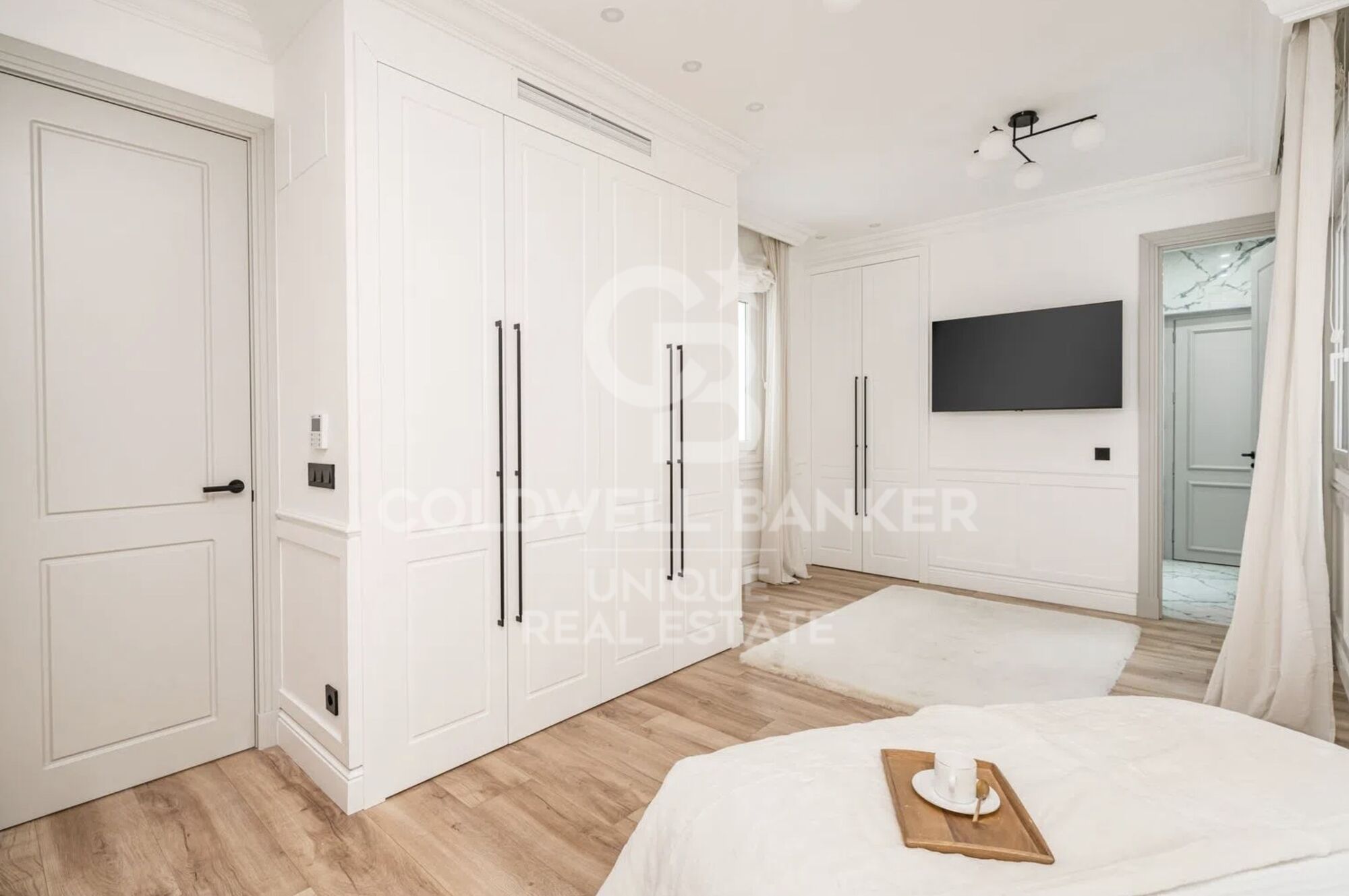 Flat 3 Bedrooms Sale Madrid