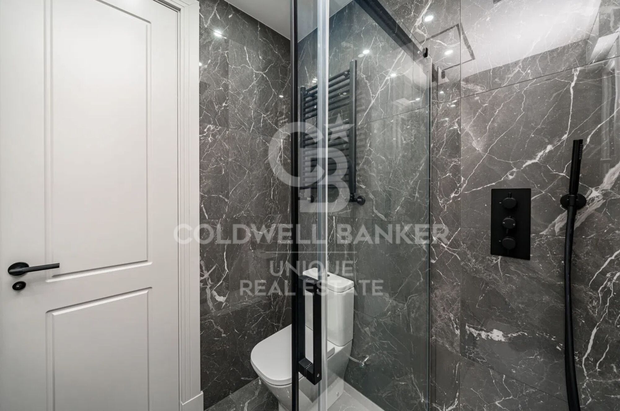Flat 3 Bedrooms Sale Madrid