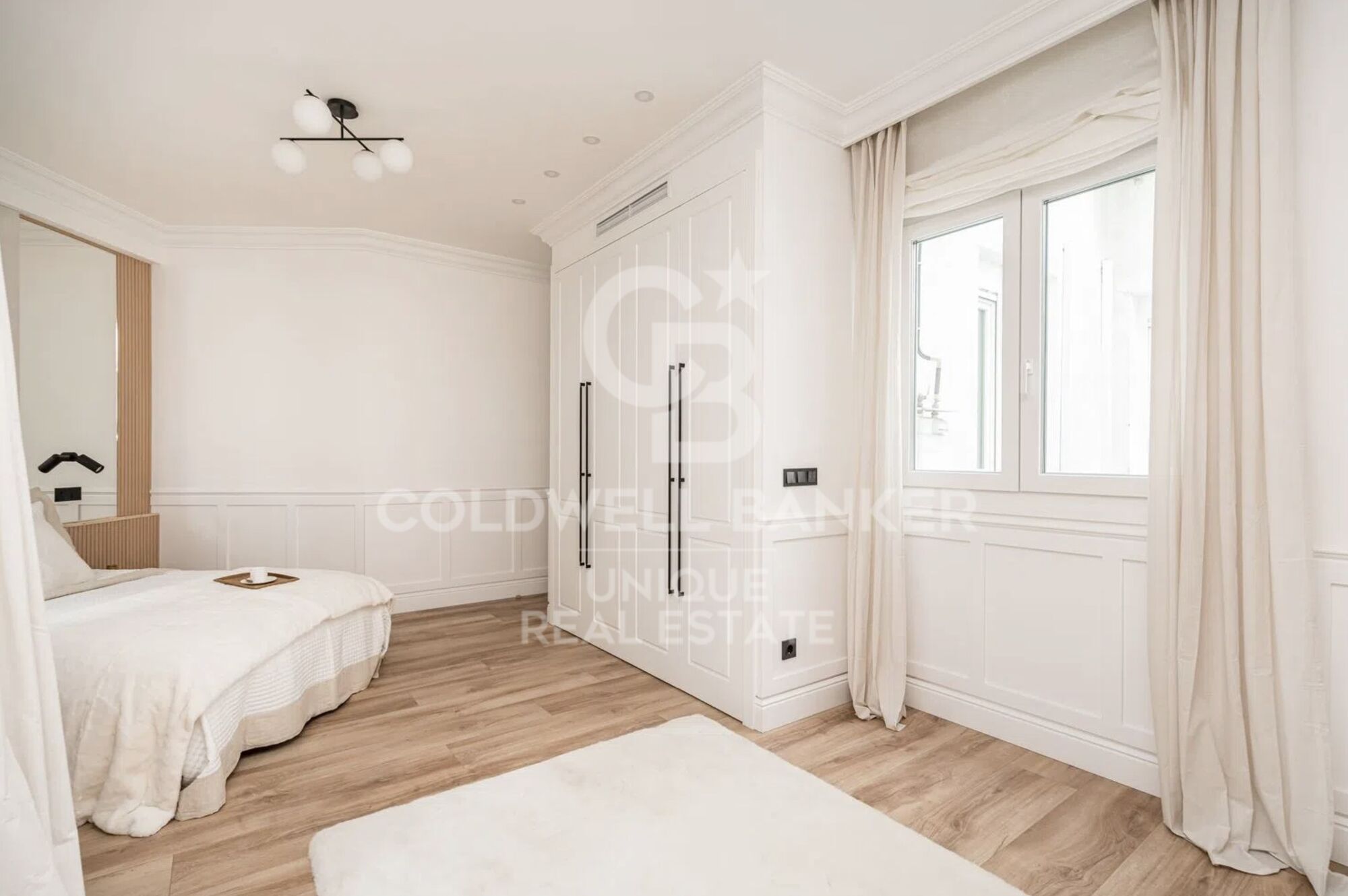 Flat 3 Bedrooms Sale Madrid