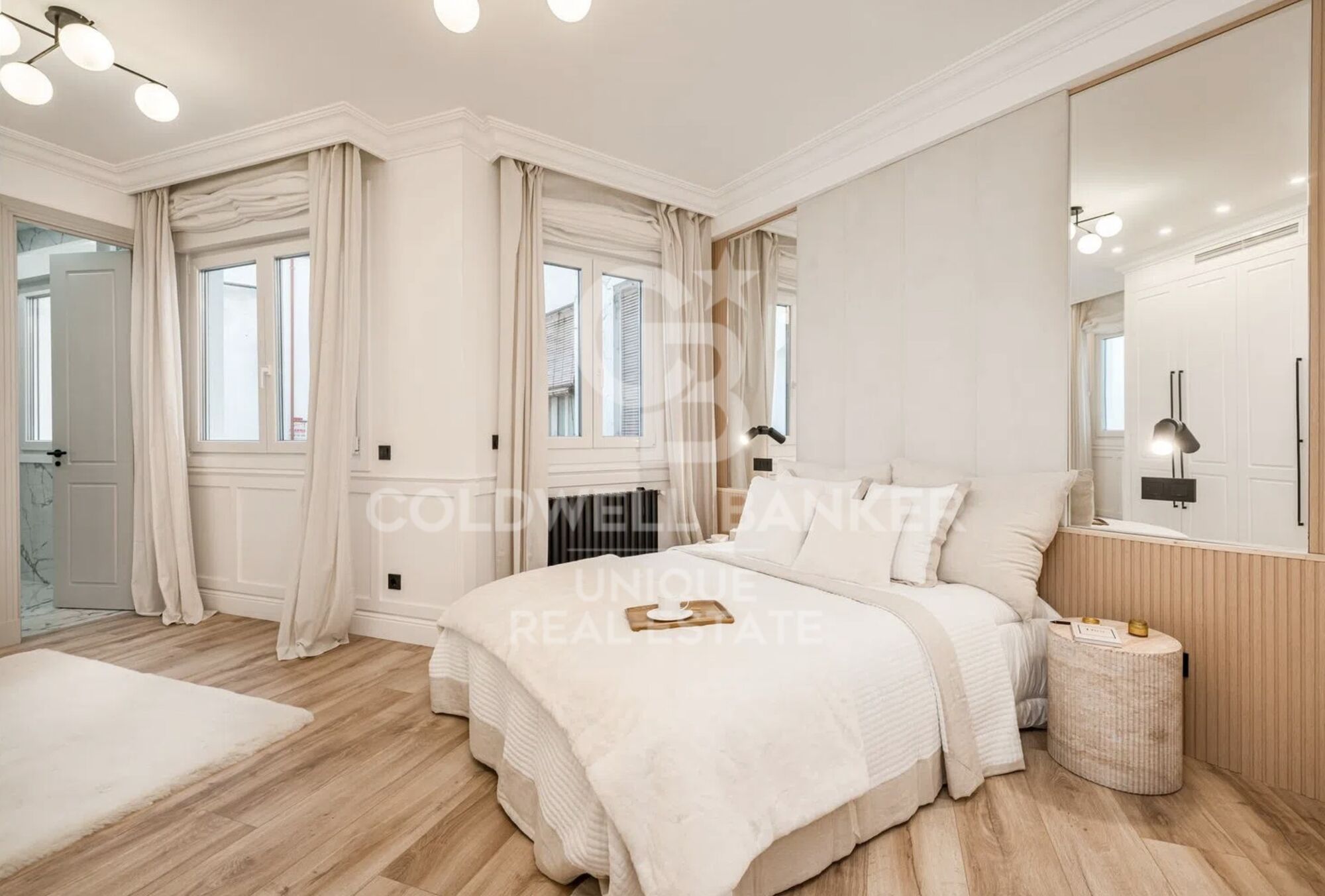 Flat 3 Bedrooms Sale Madrid