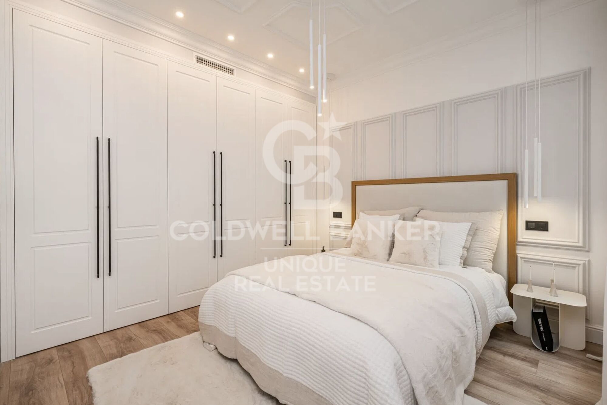 Flat 3 Bedrooms Sale Madrid
