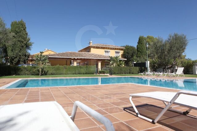 TRAUMHAFTER REITERHOF IN BETERA, VALENCIA.