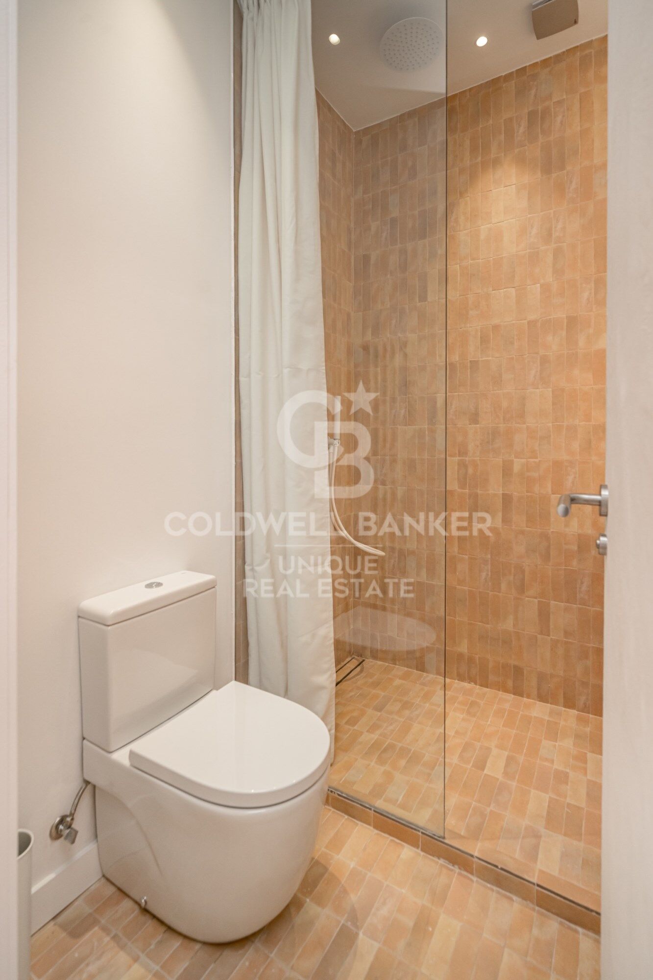 Exterior renovated apartment in Malasaña, Madrid