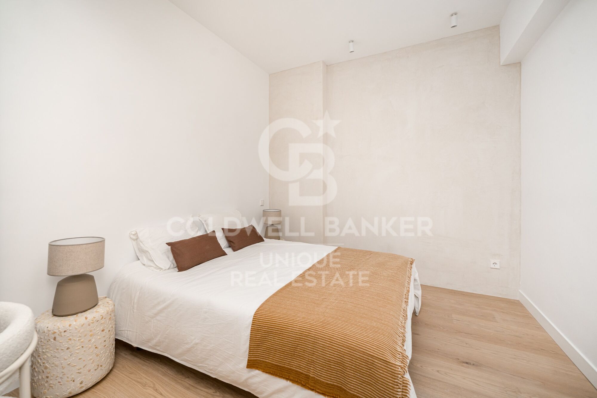 Exterior renovated apartment in Malasaña, Madrid