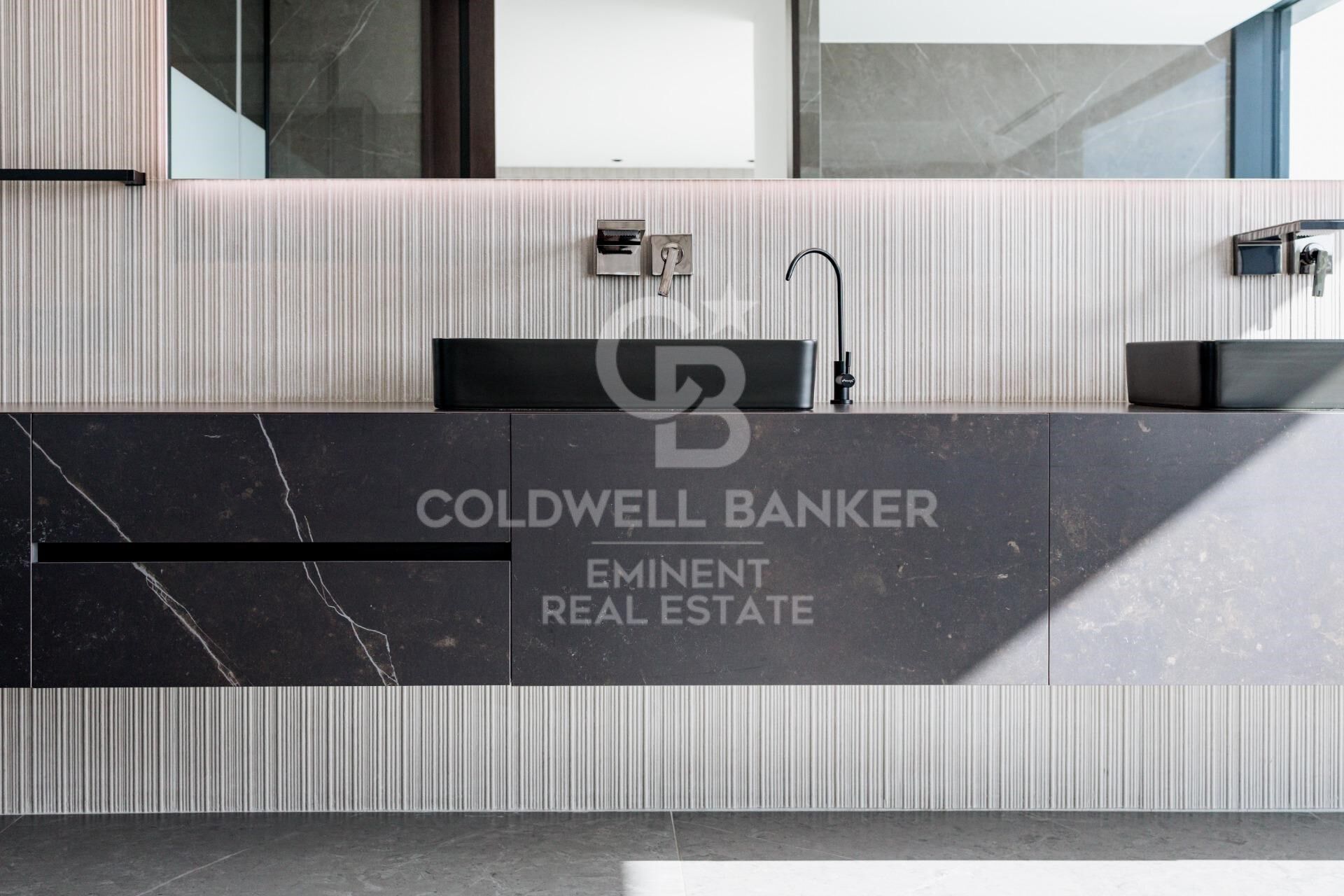 Chalet 6 Bedrooms Sale Barcelona