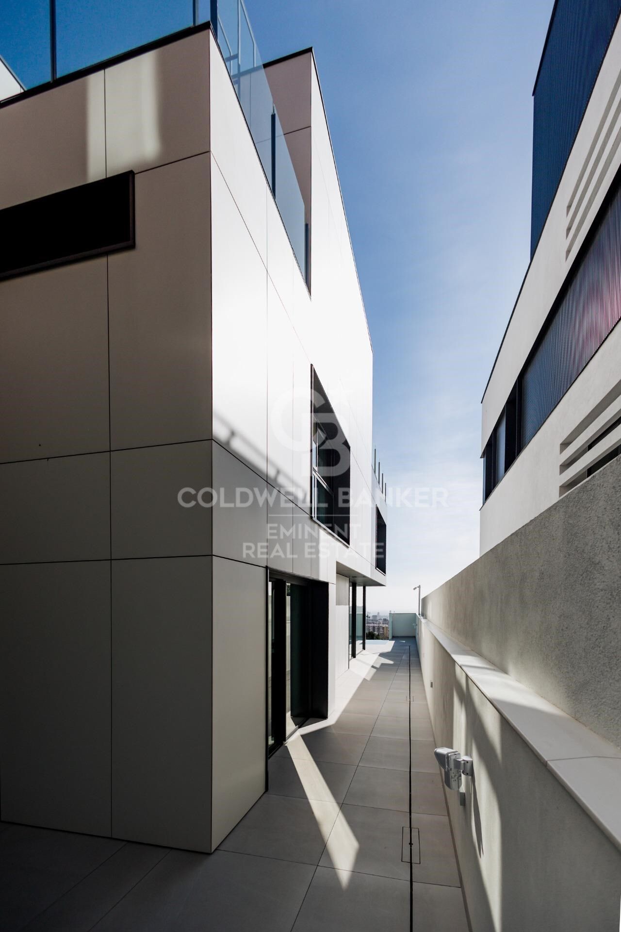 Chalet 6 Bedrooms Sale Barcelona