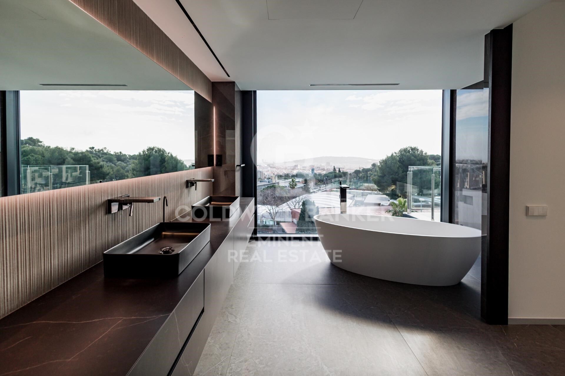 Chalet 6 Bedrooms Sale Barcelona