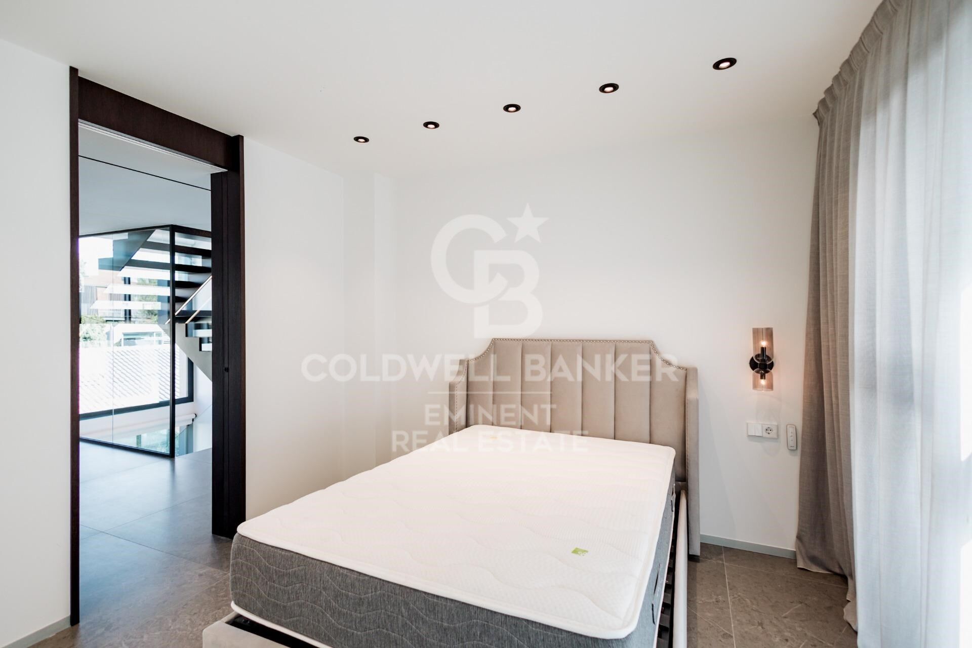 Chalet 6 Bedrooms Sale Barcelona