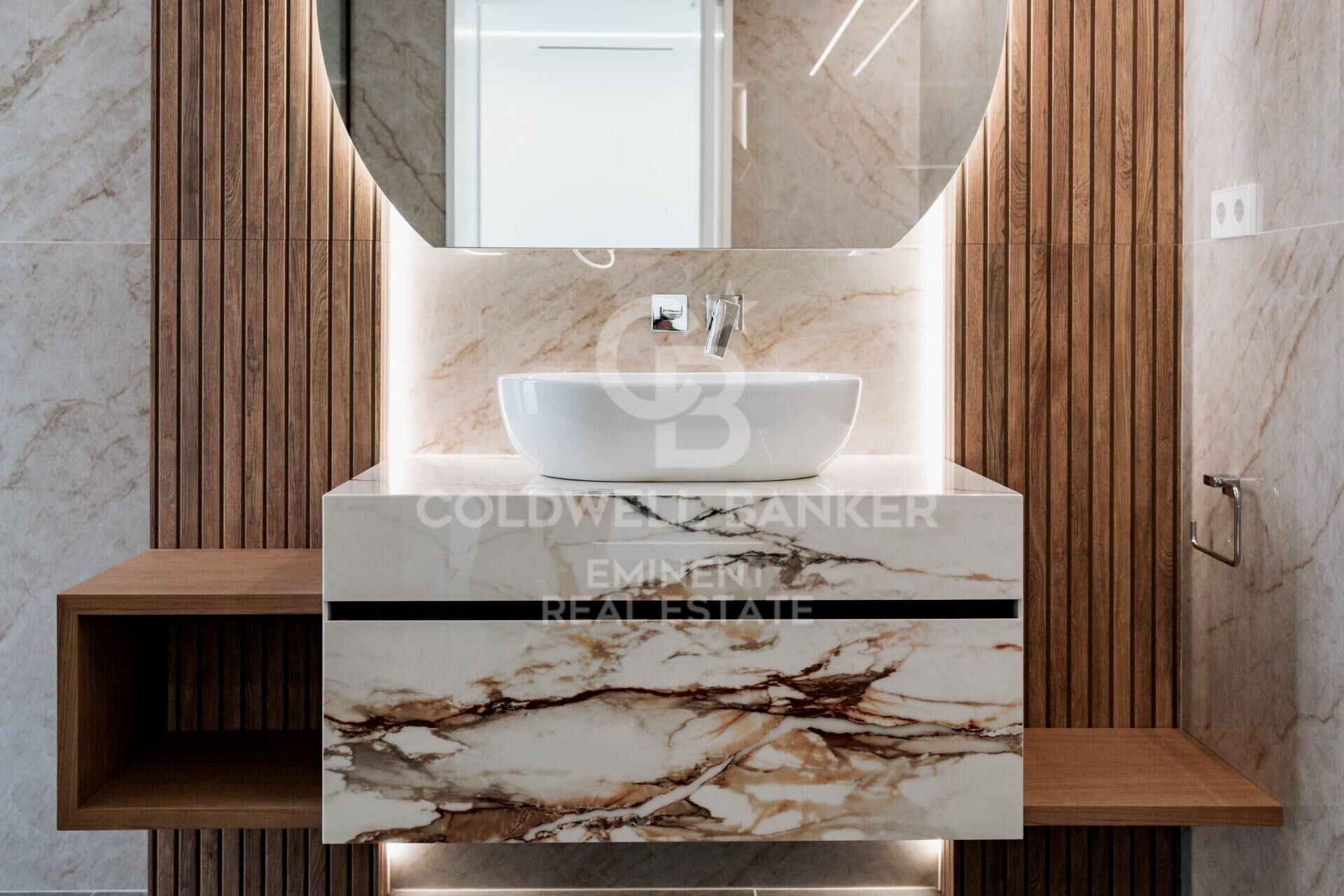 Chalet 6 Bedrooms Sale Barcelona