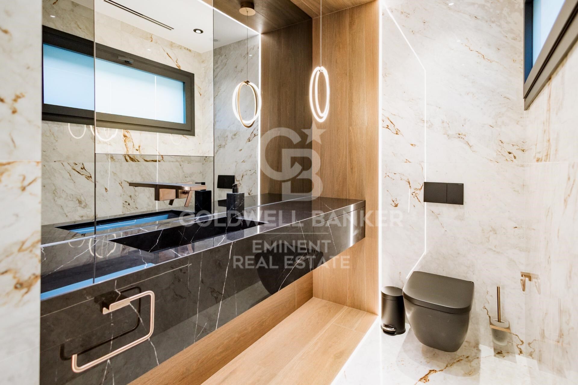 Chalet 6 Bedrooms Sale Barcelona