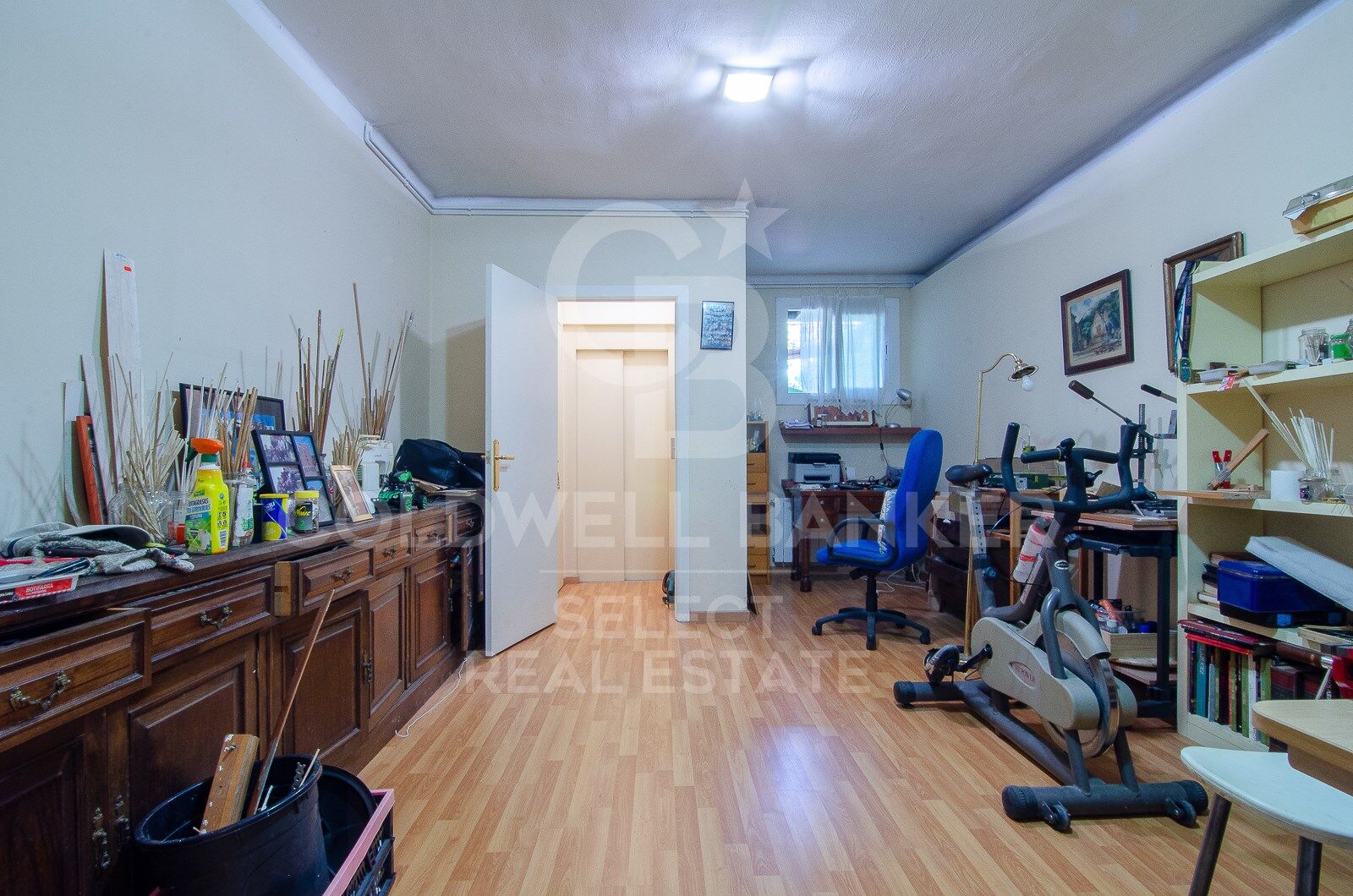 oportunidad! 2 casas adosadas + solar plano segregable al lado de la estación de Bellaterra