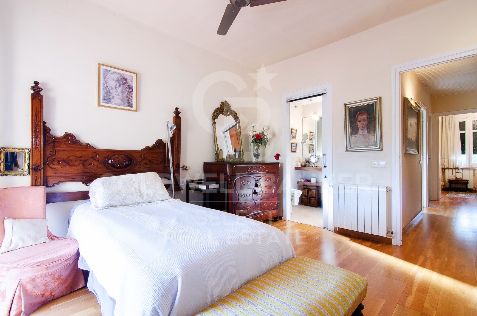 oportunidad! 2 casas adosadas + solar plano segregable al lado de la estación de Bellaterra