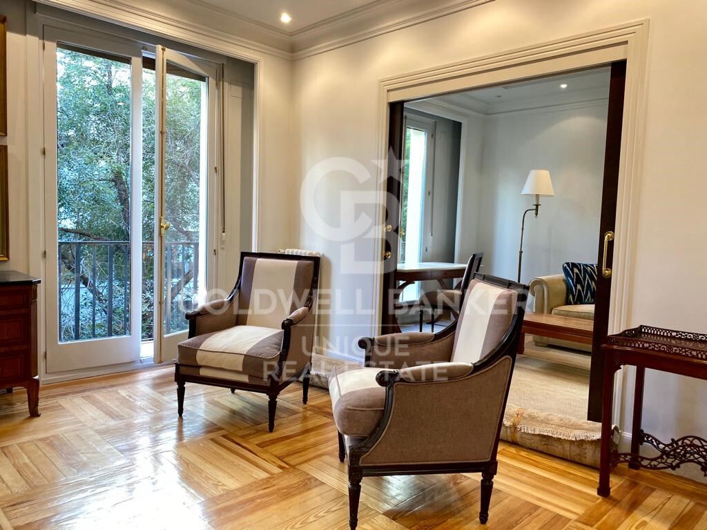Exterior three-bedroom apartment in Recoletos, Madrid