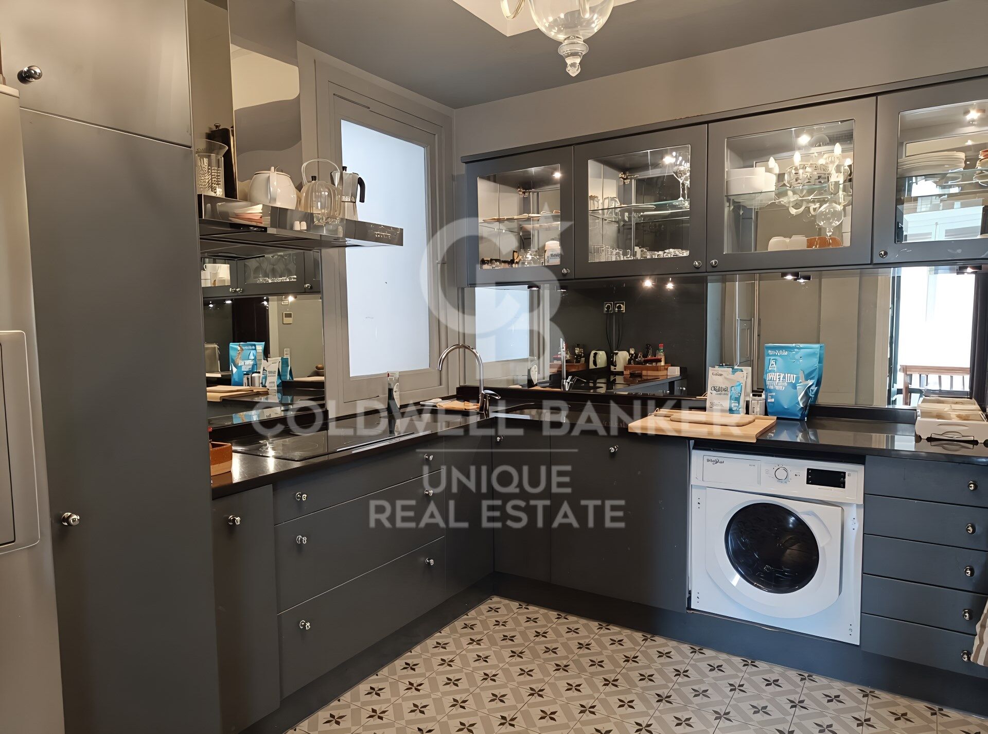 Exterior three-bedroom apartment in Recoletos, Madrid