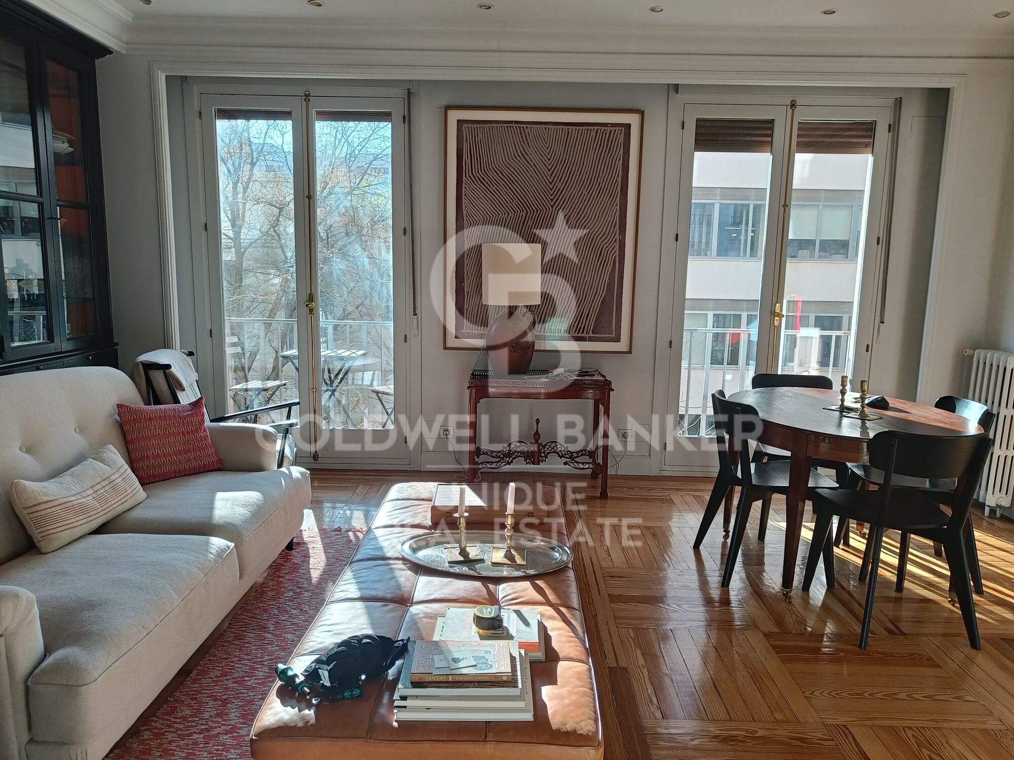 Exterior three-bedroom apartment in Recoletos, Madrid