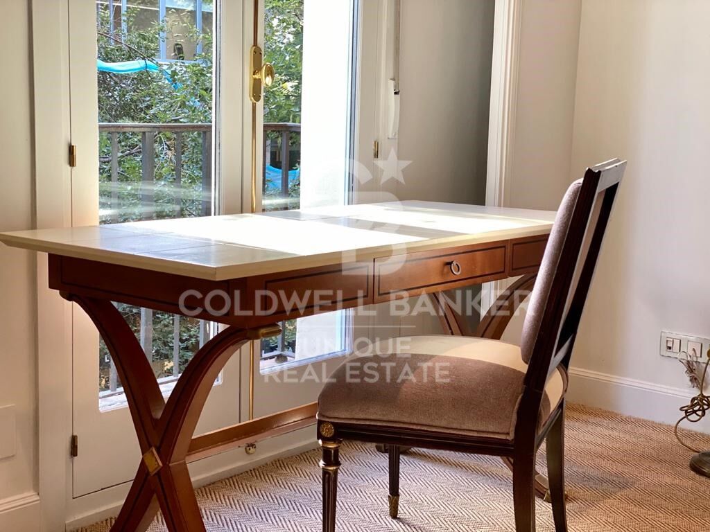 Exterior three-bedroom apartment in Recoletos, Madrid