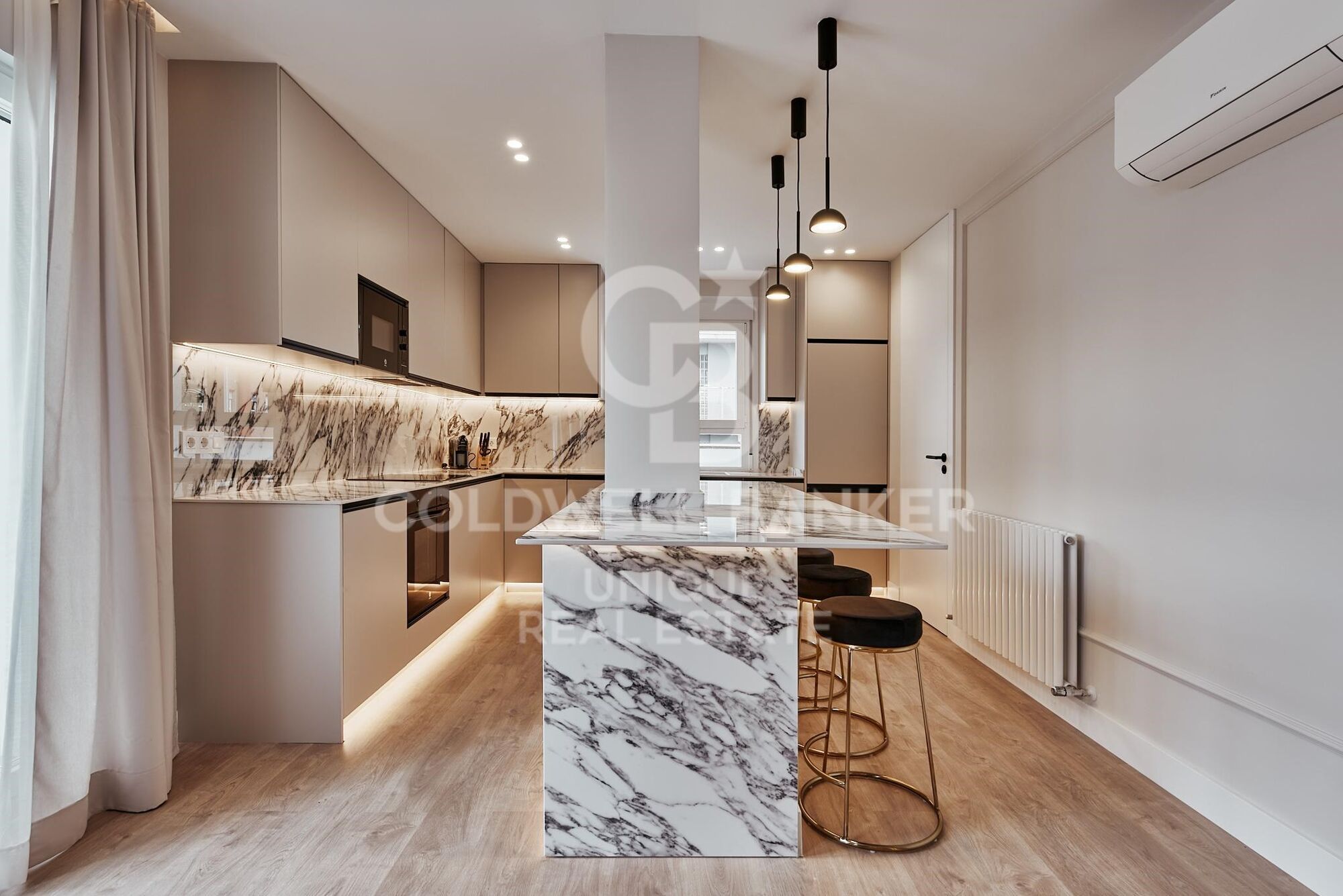 Brand new 3-bedroom flat with terrace in Lista, Madrid