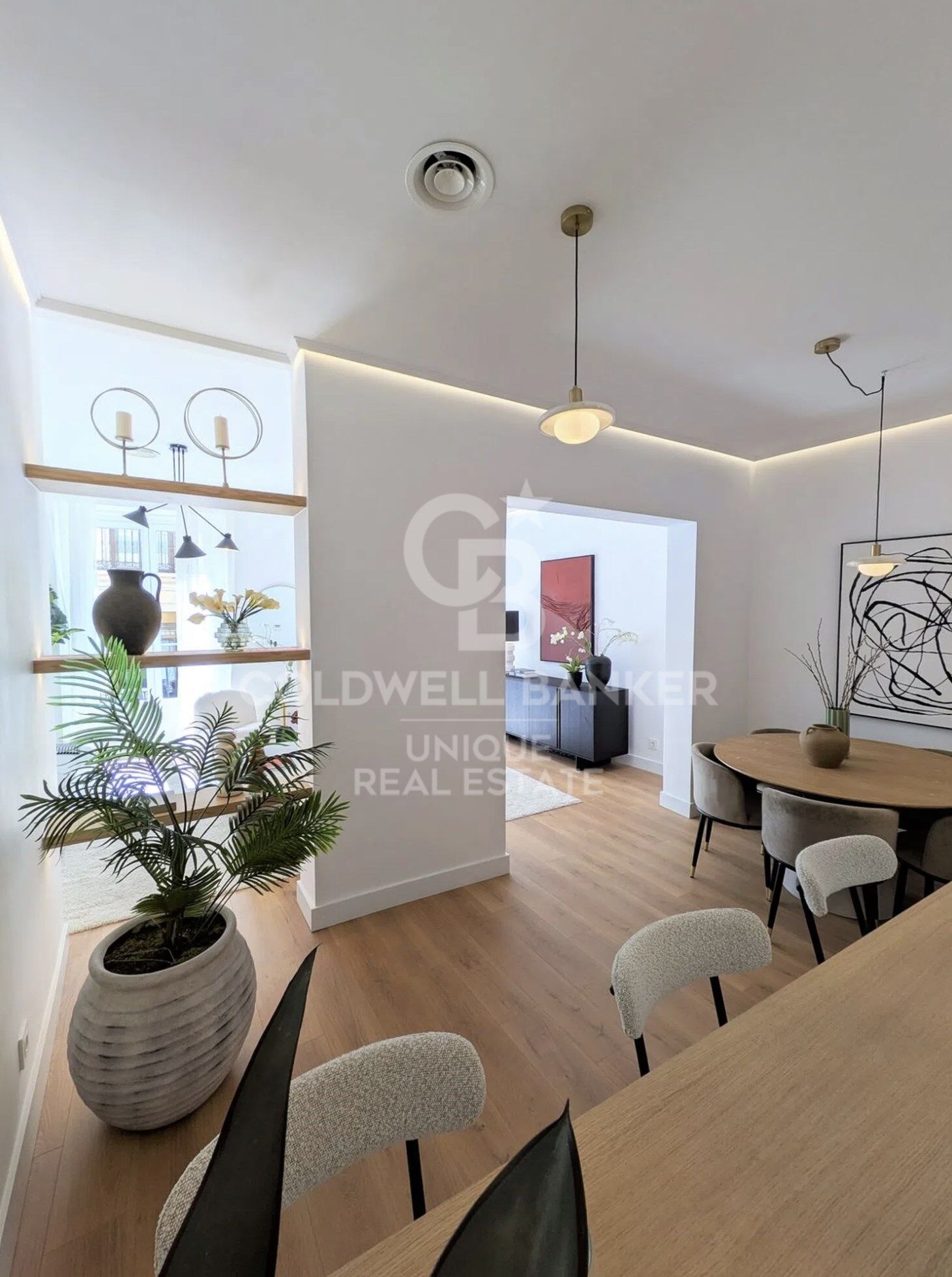 Renovated exterior flat in the centre of Madrid
