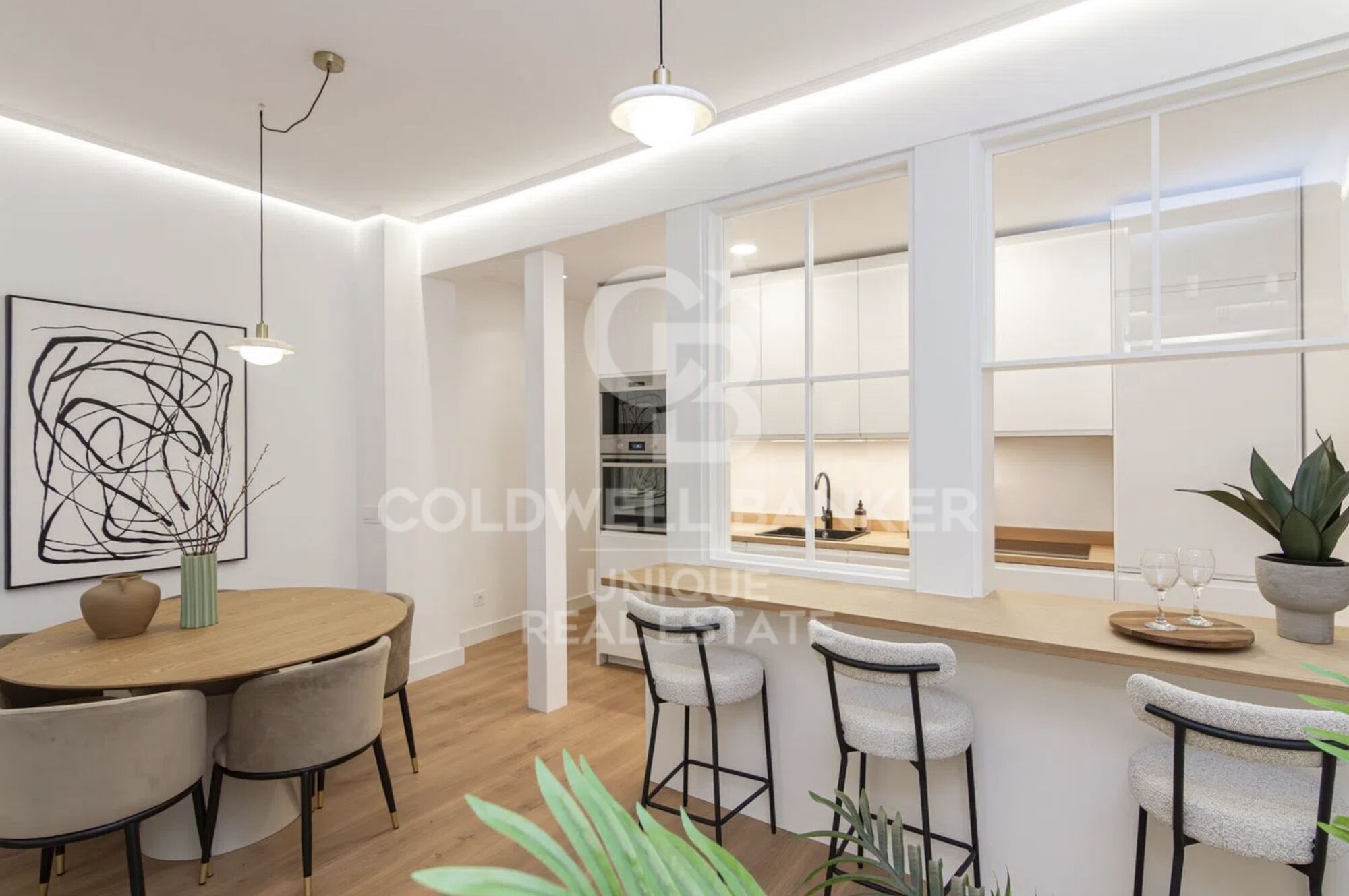 Renovated exterior flat in the centre of Madrid