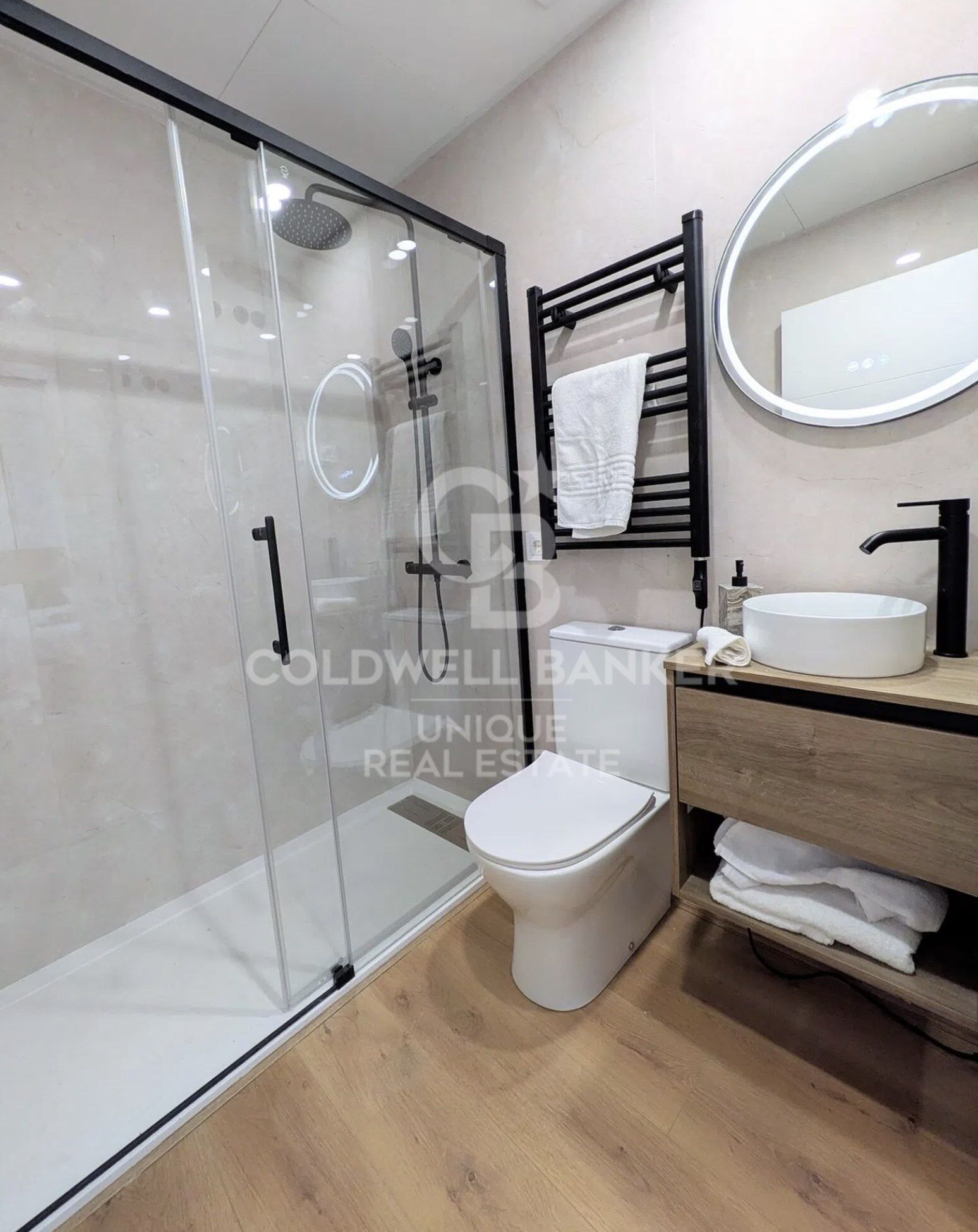 Renovated exterior flat in the centre of Madrid