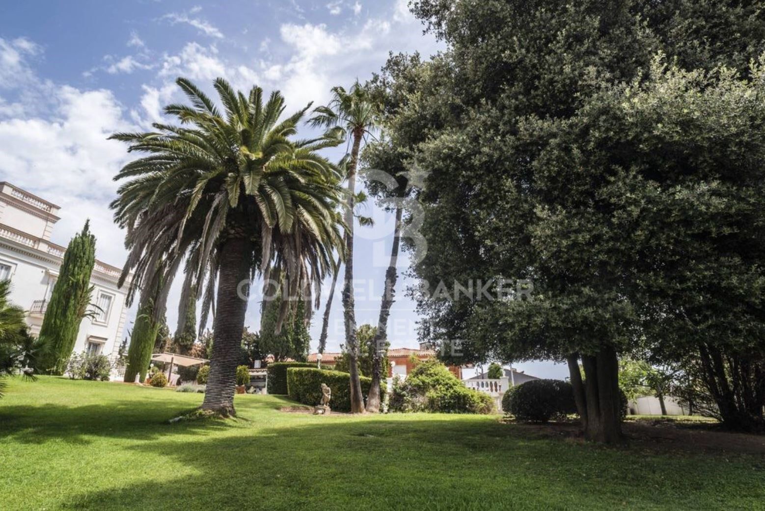 Villa 9 Bedrooms Sale Esplugues de Llobregat