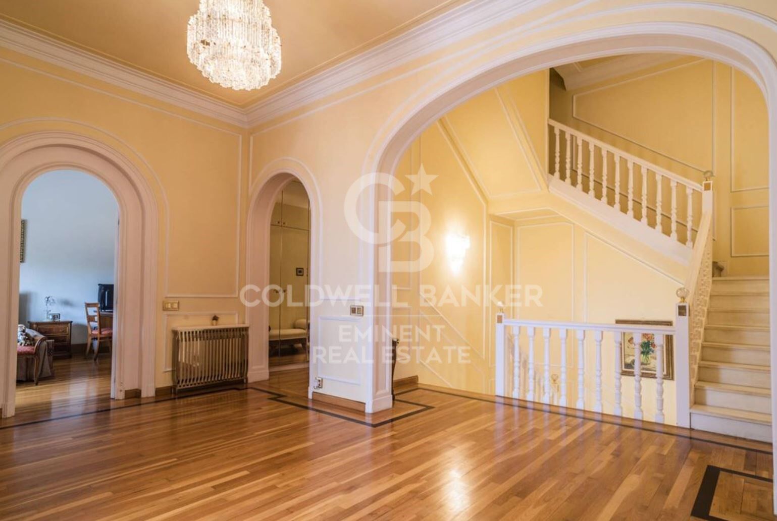 Villa 9 Bedrooms Sale Esplugues de Llobregat