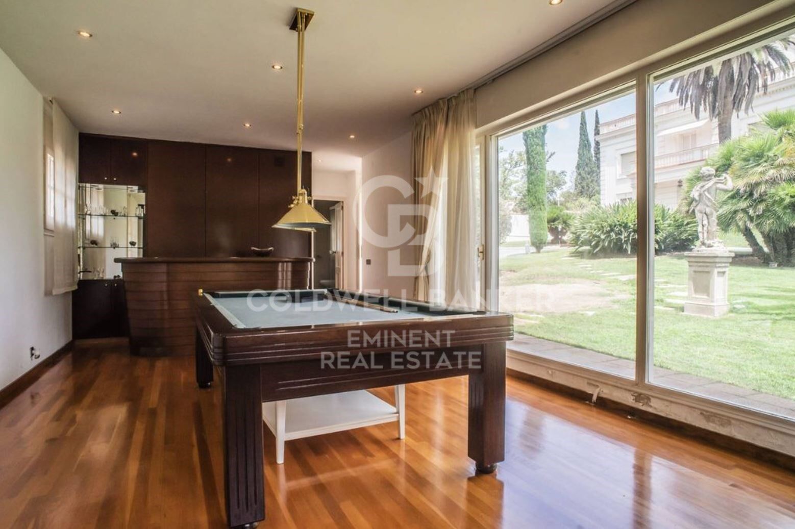 Villa 9 Bedrooms Sale Esplugues de Llobregat