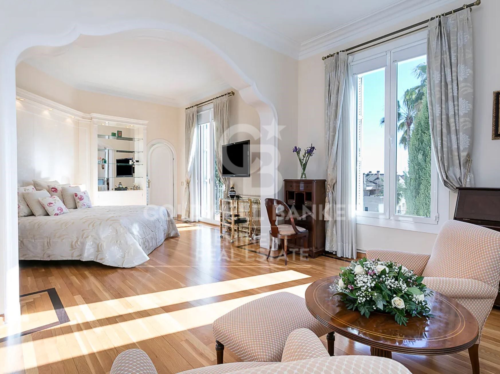 Villa 9 Bedrooms Sale Esplugues de Llobregat