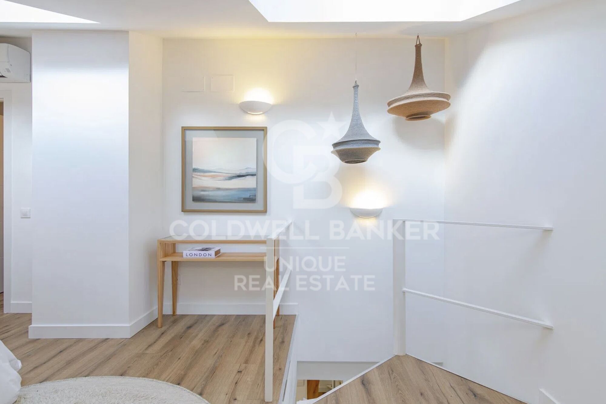 Renovated penthouse with terrace in Malasaña, Madrid